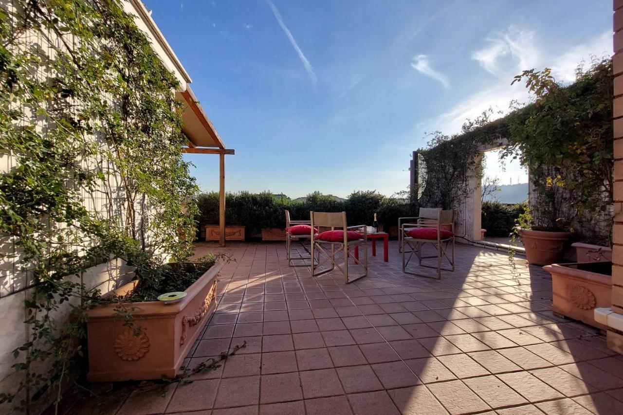 Beautiful Loft In Ponte Milvio With Terrace Apartment Rome Exterior photo