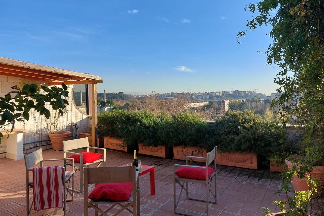 Beautiful Loft In Ponte Milvio With Terrace Apartment Rome Exterior photo