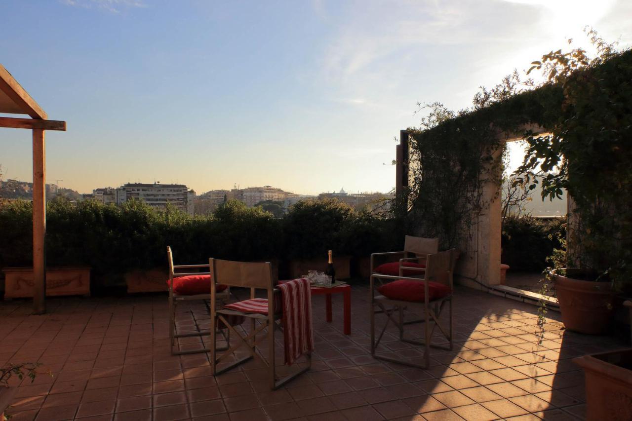 Beautiful Loft In Ponte Milvio With Terrace Apartment Rome Exterior photo