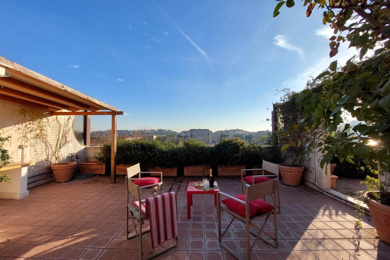 Beautiful Loft In Ponte Milvio With Terrace Apartment Rome Exterior photo